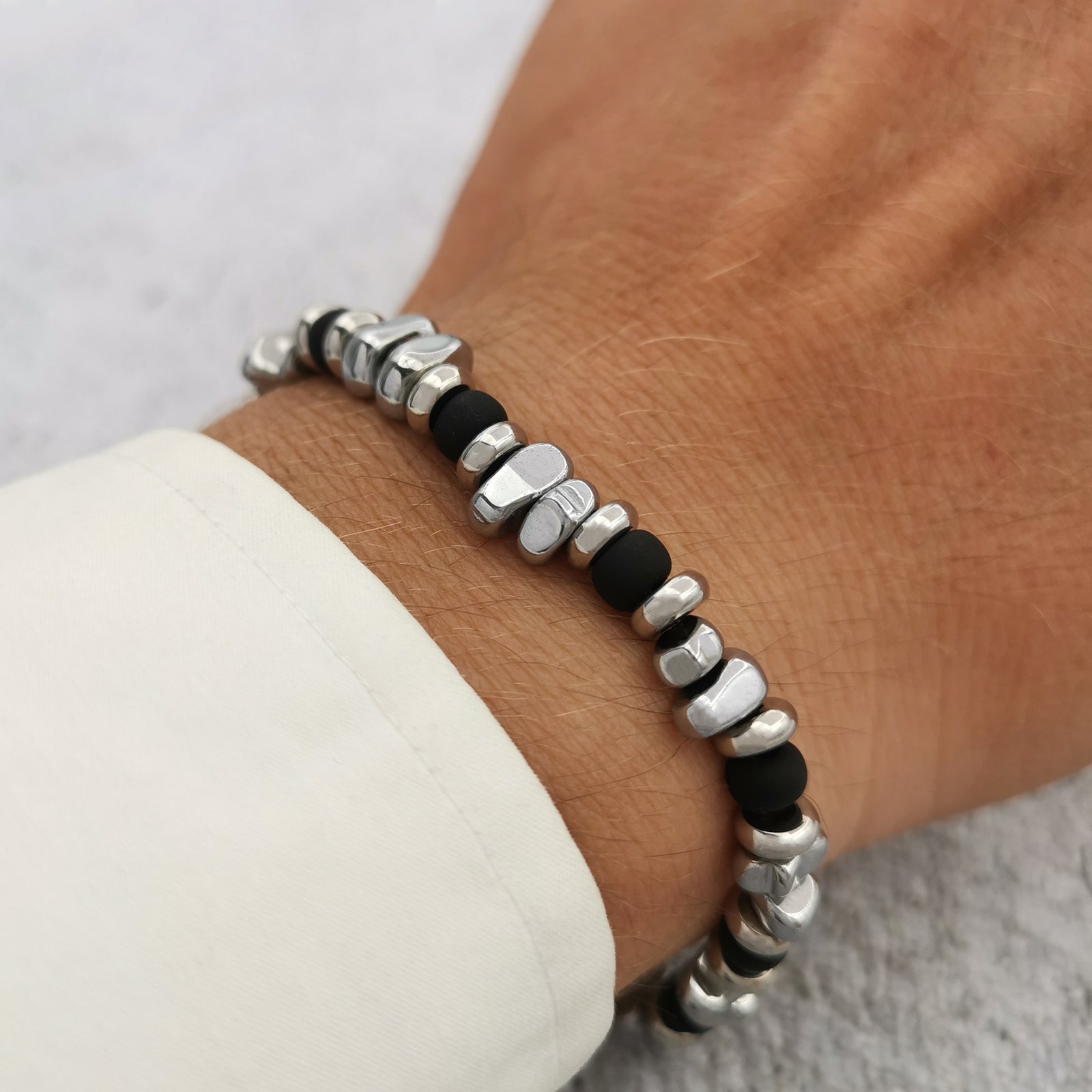 Bracciale da uomo in acciaio ematite vetro di Boemia nero opaco braccialetto