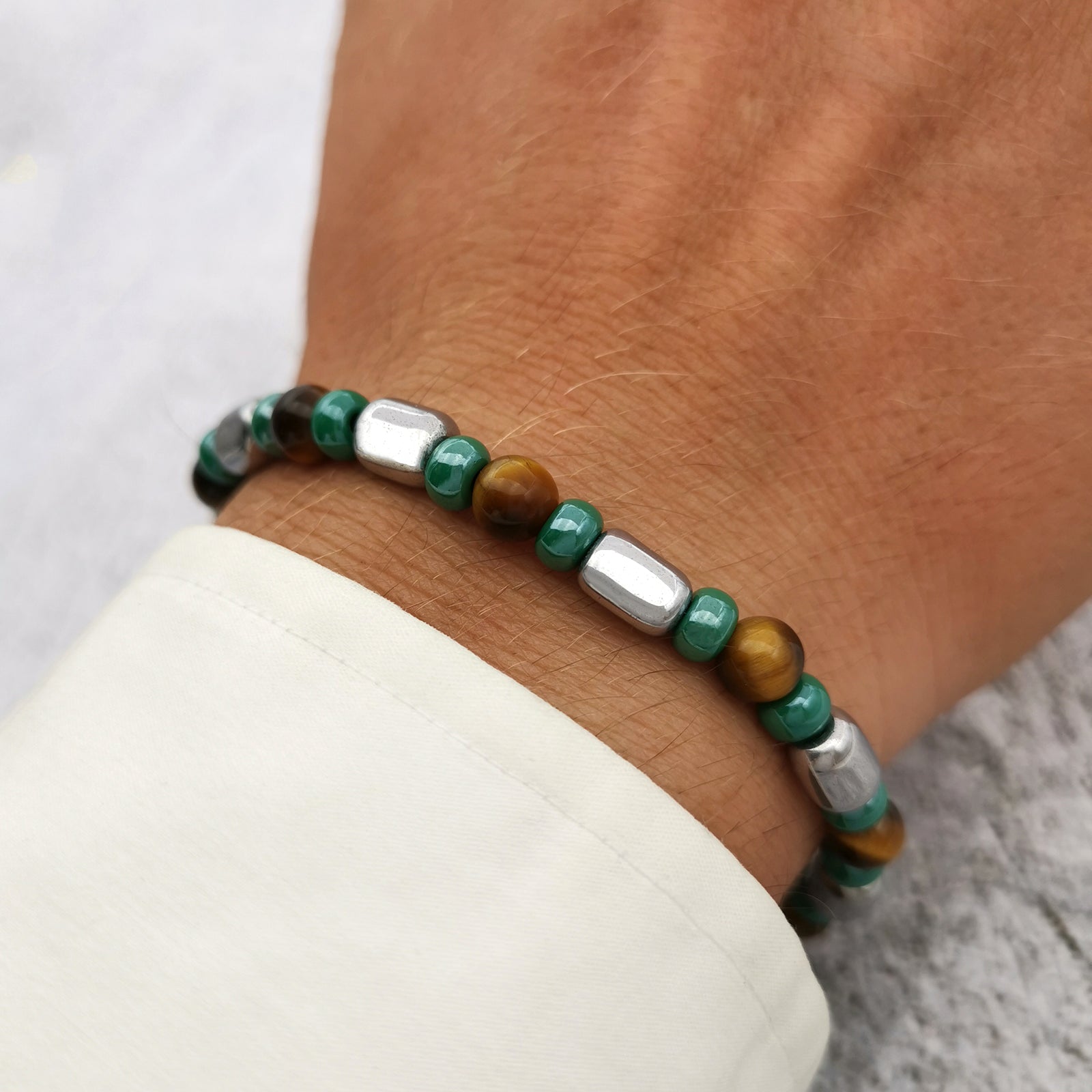 Bracciale da uomo nuggets pepite ematite con perline in vetro di Boemia e occhio di tigre braccialetto