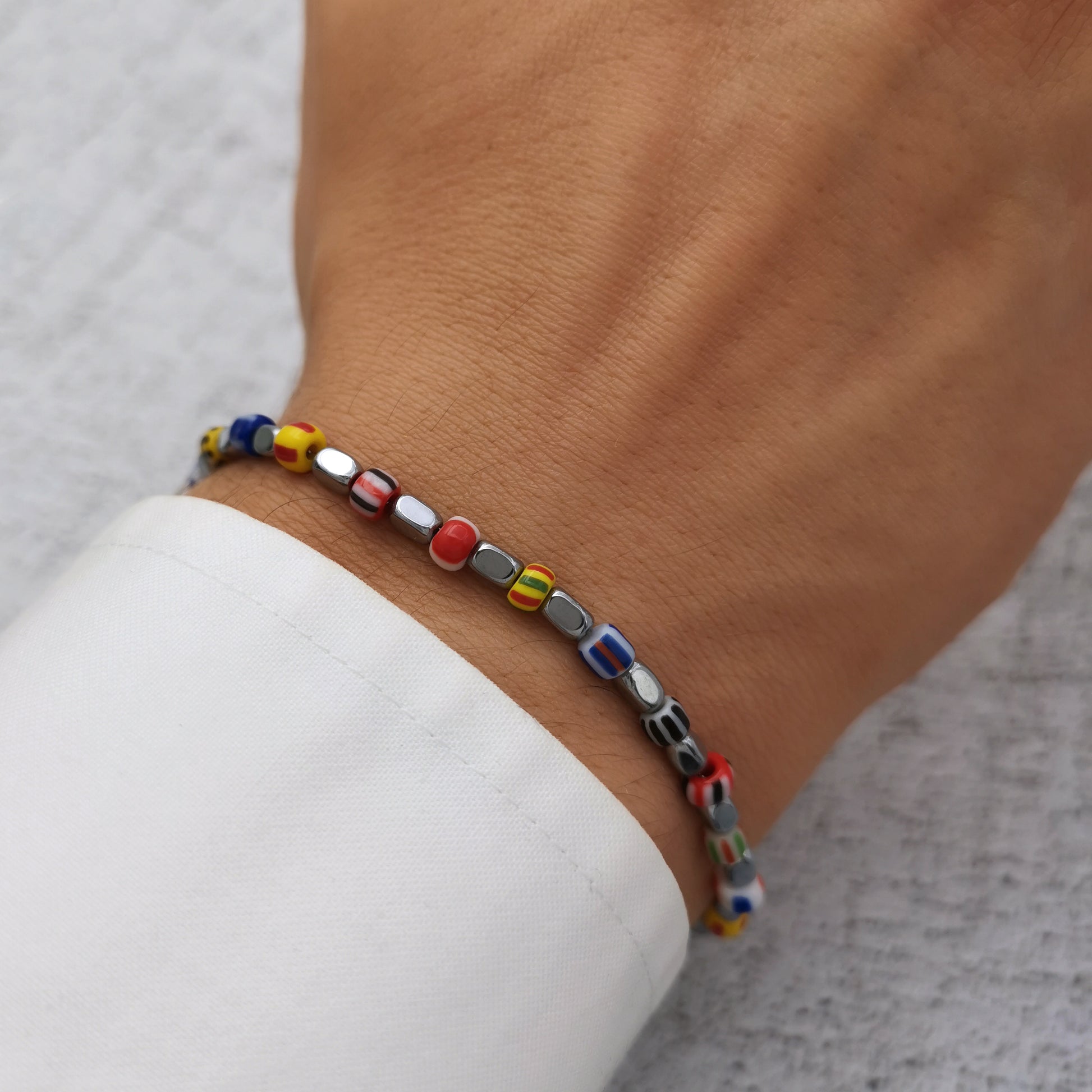 Bracciale da uomo in pietre dure e vetro colorato braccialetto regolabile